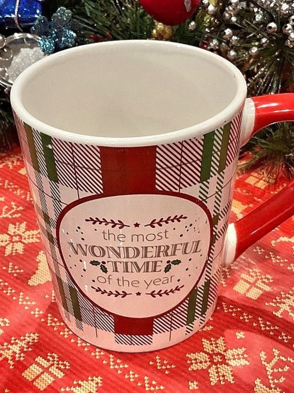SHELF 2-ROYAL NORFOLK CHRISTMAS MUG 16 OZ. STONEWEAR